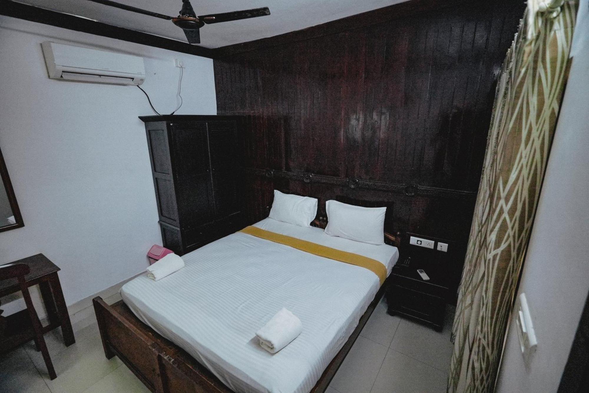 Raja Park Beach Resort Varkala Exterior photo